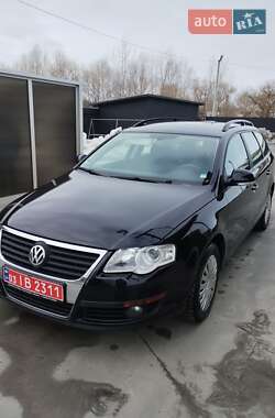 Универсал Volkswagen Passat 2006 в Березане