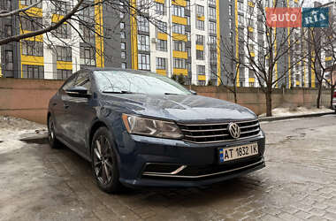 Седан Volkswagen Passat 2018 в Івано-Франківську
