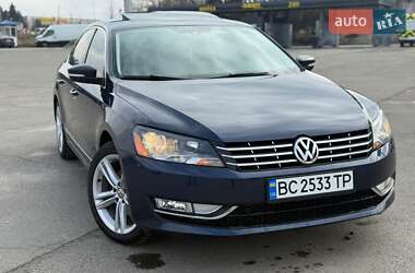 Седан Volkswagen Passat 2014 в Львове