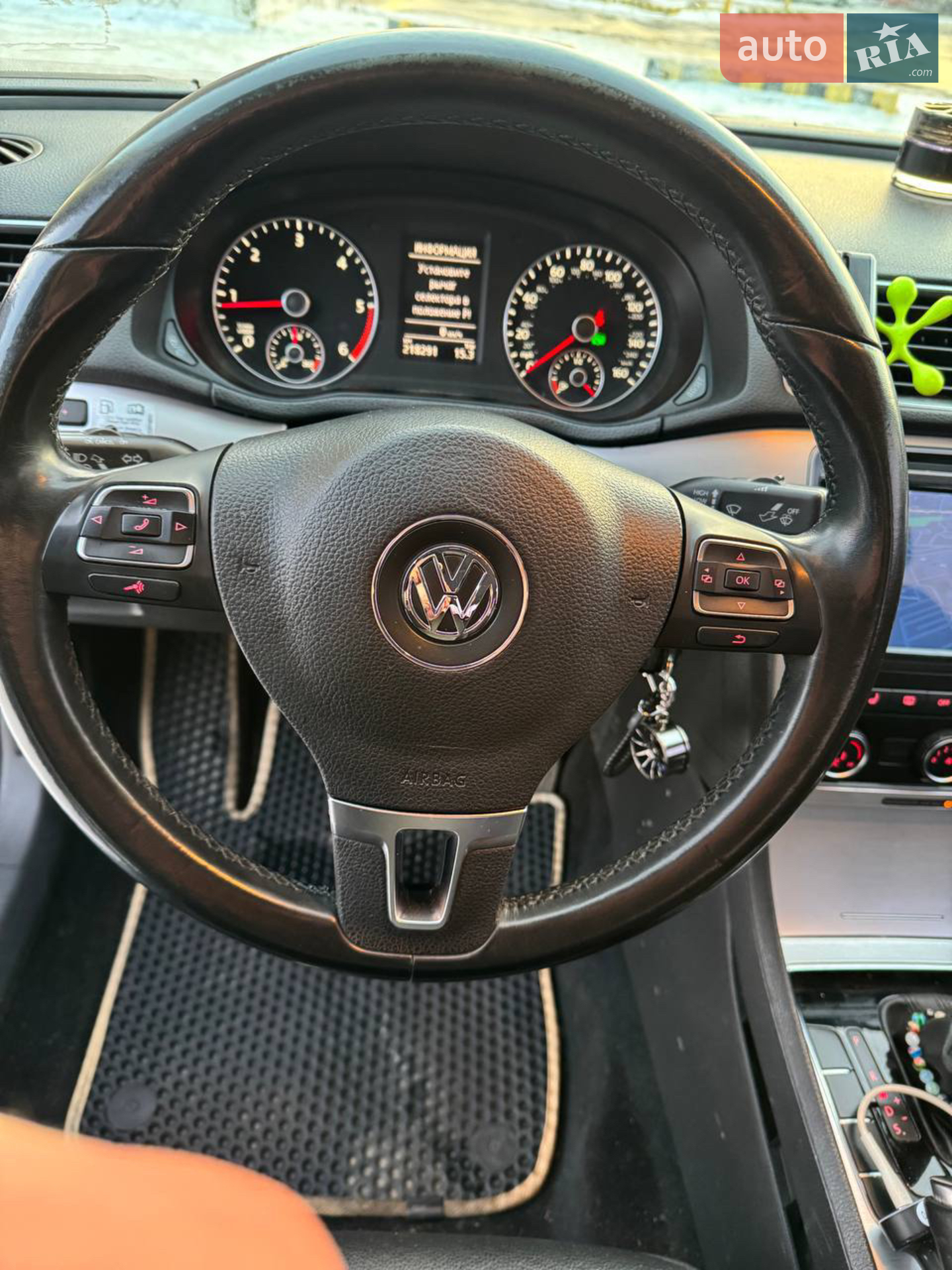 2012 Volkswagen Passat - мініатюра 17