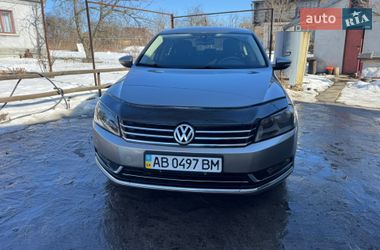 Седан Volkswagen Passat 2012 в Тульчине