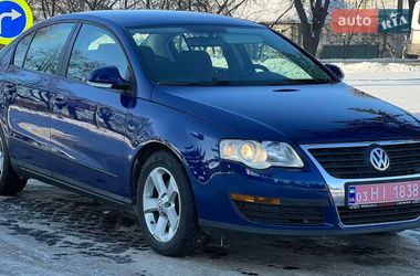 Седан Volkswagen Passat 2006 в Вознесенську