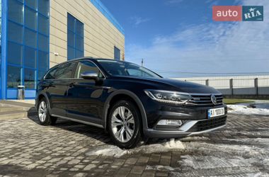 Универсал Volkswagen Passat 2016 в Киеве