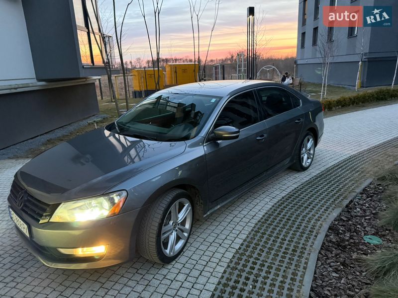 Volkswagen Passat 2012