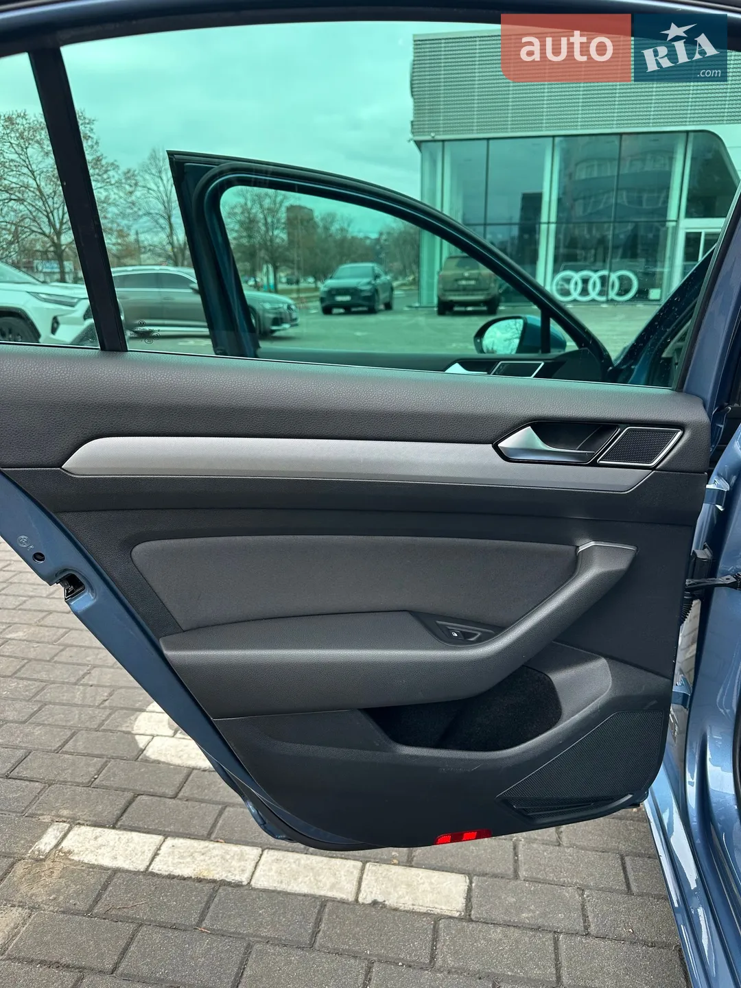 2015 Volkswagen Passat - мініатюра 29
