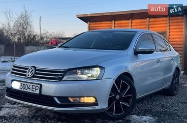 Седан Volkswagen Passat 2011 в Хмельницькому