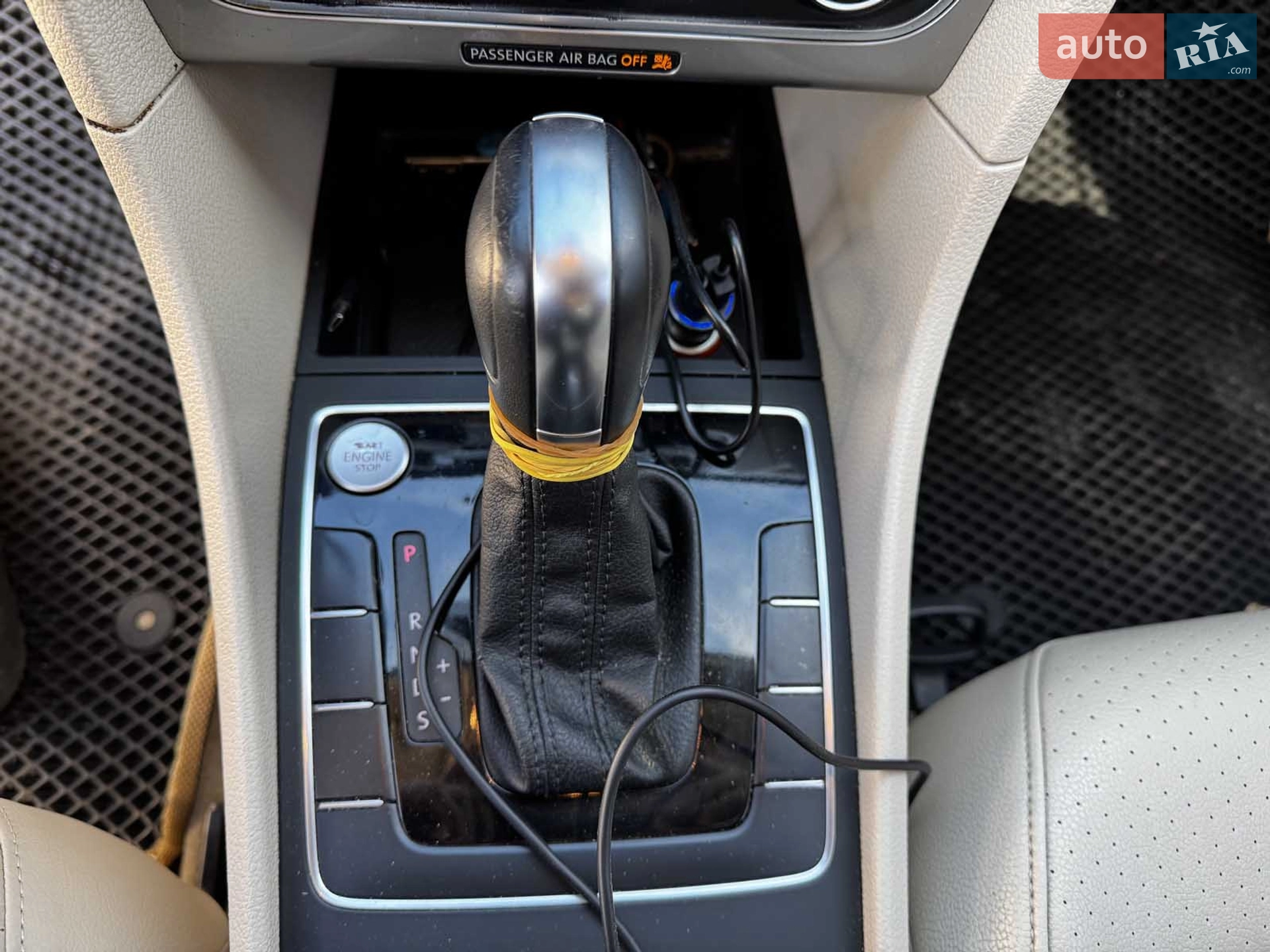 2015 Volkswagen Passat - мініатюра 21