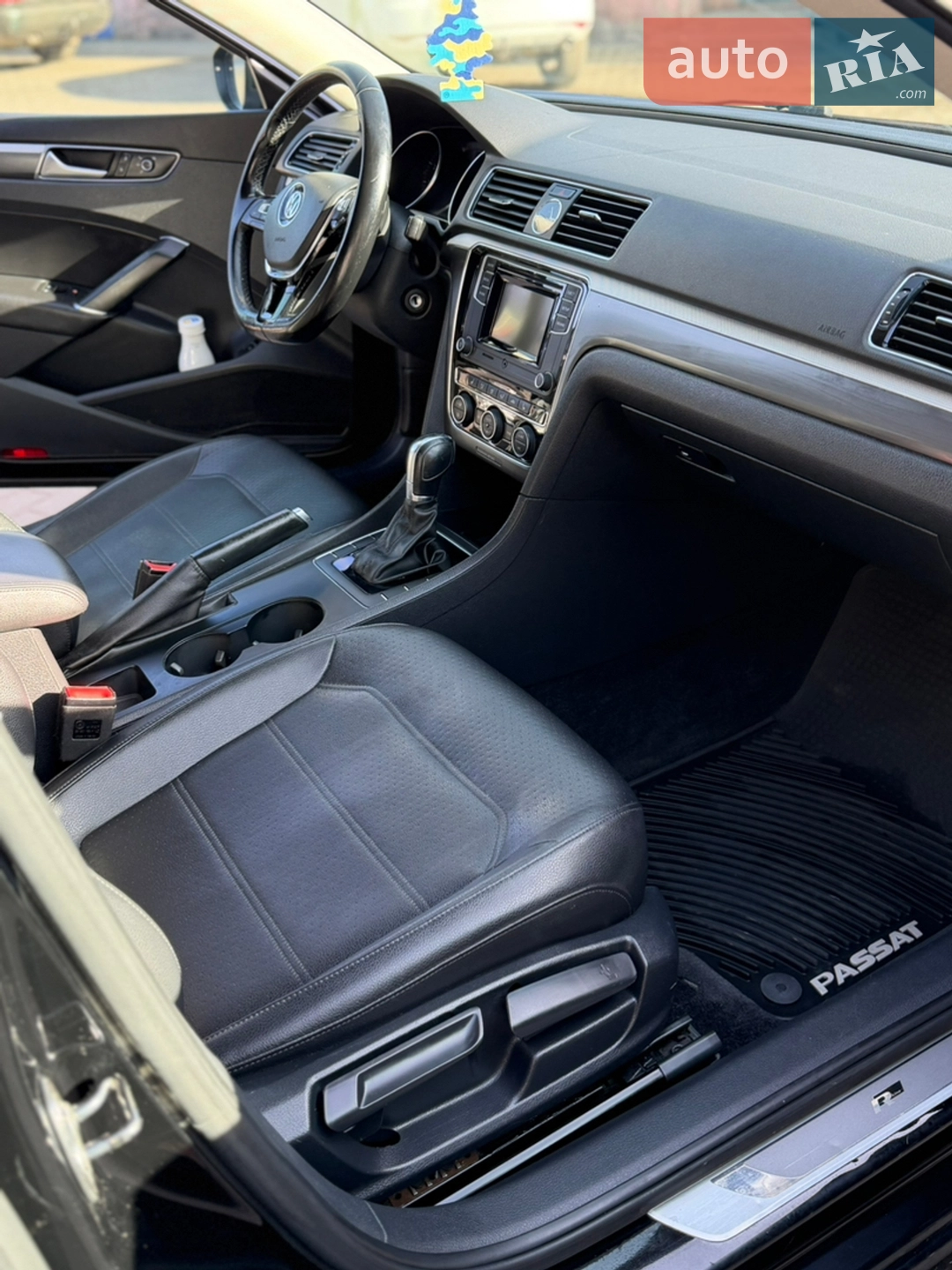 2016 Volkswagen Passat - мініатюра 12