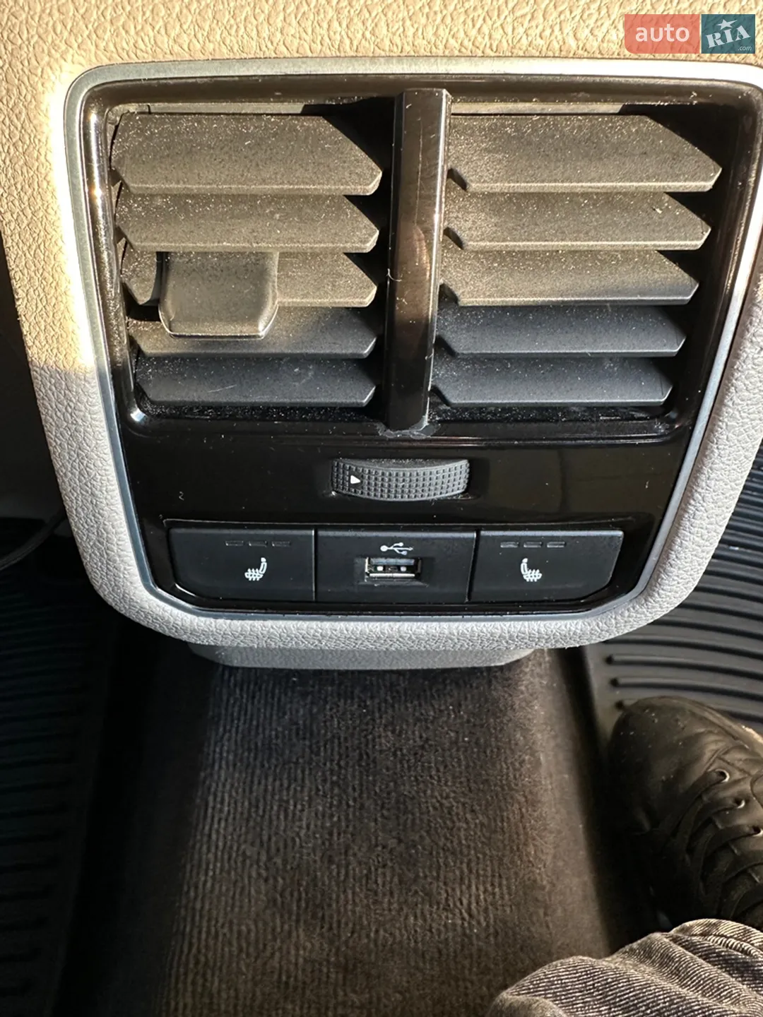 2017 Volkswagen Passat - мініатюра 20