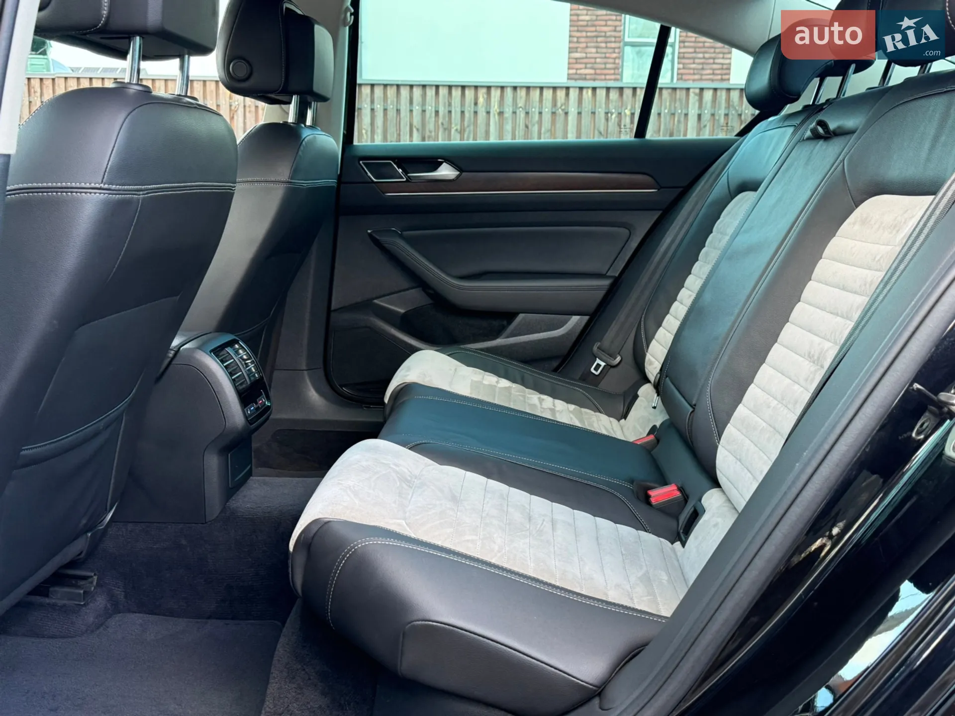 2018 Volkswagen Passat - мініатюра 41