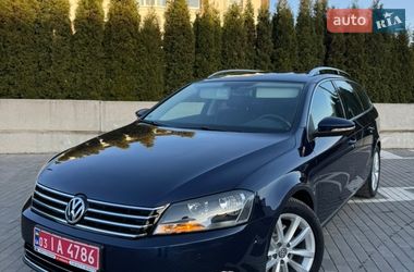 Універсал Volkswagen Passat 2012 в Рівному
