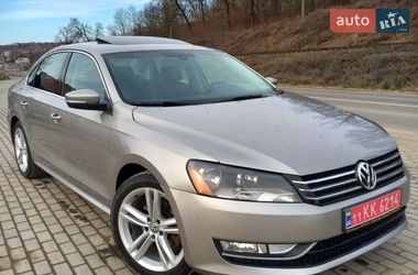 Седан Volkswagen Passat 2013 в Тернополе