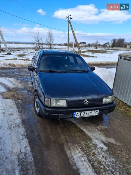 Volkswagen Passat 1993