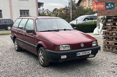 Универсал Volkswagen Passat 1990 в Львове