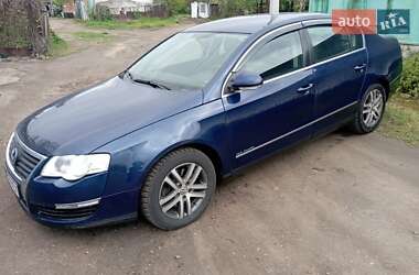 Седан Volkswagen Passat 2005 в Миколаєві