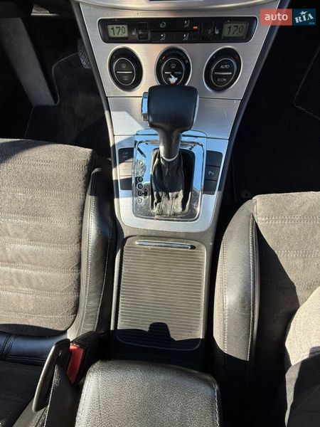 Седан Volkswagen Passat 2007 в Вышгороде