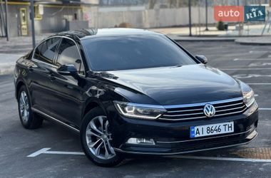 Седан Volkswagen Passat 2016 в Виннице