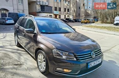 Універсал Volkswagen Passat 2010 в Львові