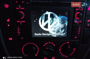 Седан Volkswagen Passat 2001 в Гайсине