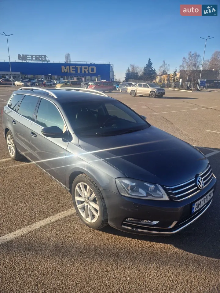 2013 Volkswagen Passat - мініатюра 40
