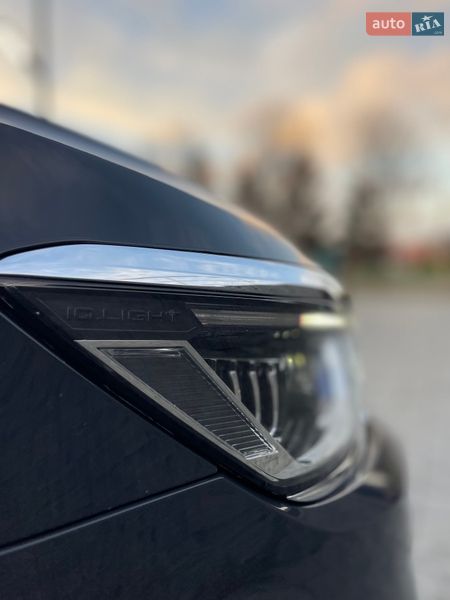 Универсал Volkswagen Passat 2021 в Луцке фото 13 Универсал Volkswagen Passat 2021 в Луцке