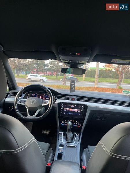 Универсал Volkswagen Passat 2021 в Луцке фото 35 Универсал Volkswagen Passat 2021 в Луцке