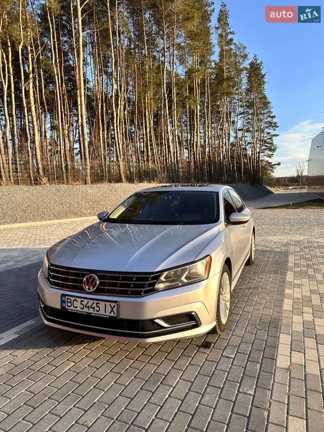 2016 Volkswagen Passat - мініатюра 2