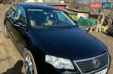 Седан Volkswagen Passat 2006 в Ямполе
