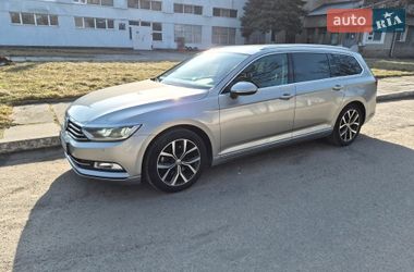 Універсал Volkswagen Passat 2016 в Львові
