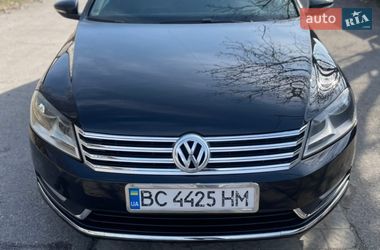 Универсал Volkswagen Passat 2012 в Львове