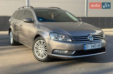 Універсал Volkswagen Passat 2011 в Києві