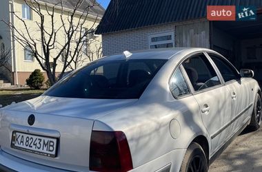 Седан Volkswagen Passat 1998 в Фастове