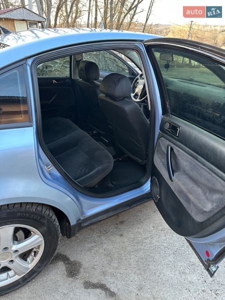 Седан Volkswagen Passat 1998 в Жашкове