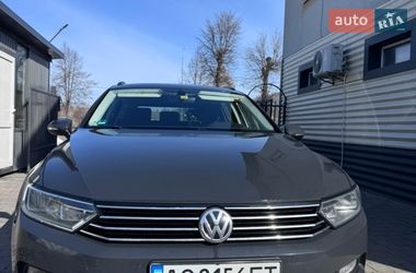 Универсал Volkswagen Passat 2017 в Нововолынске