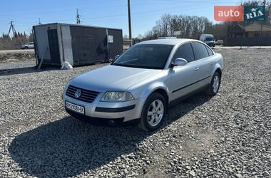 Седан Volkswagen Passat 2004 в Хмельницком