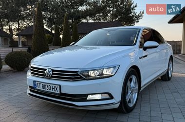 Седан Volkswagen Passat 2016 в Тлумаче
