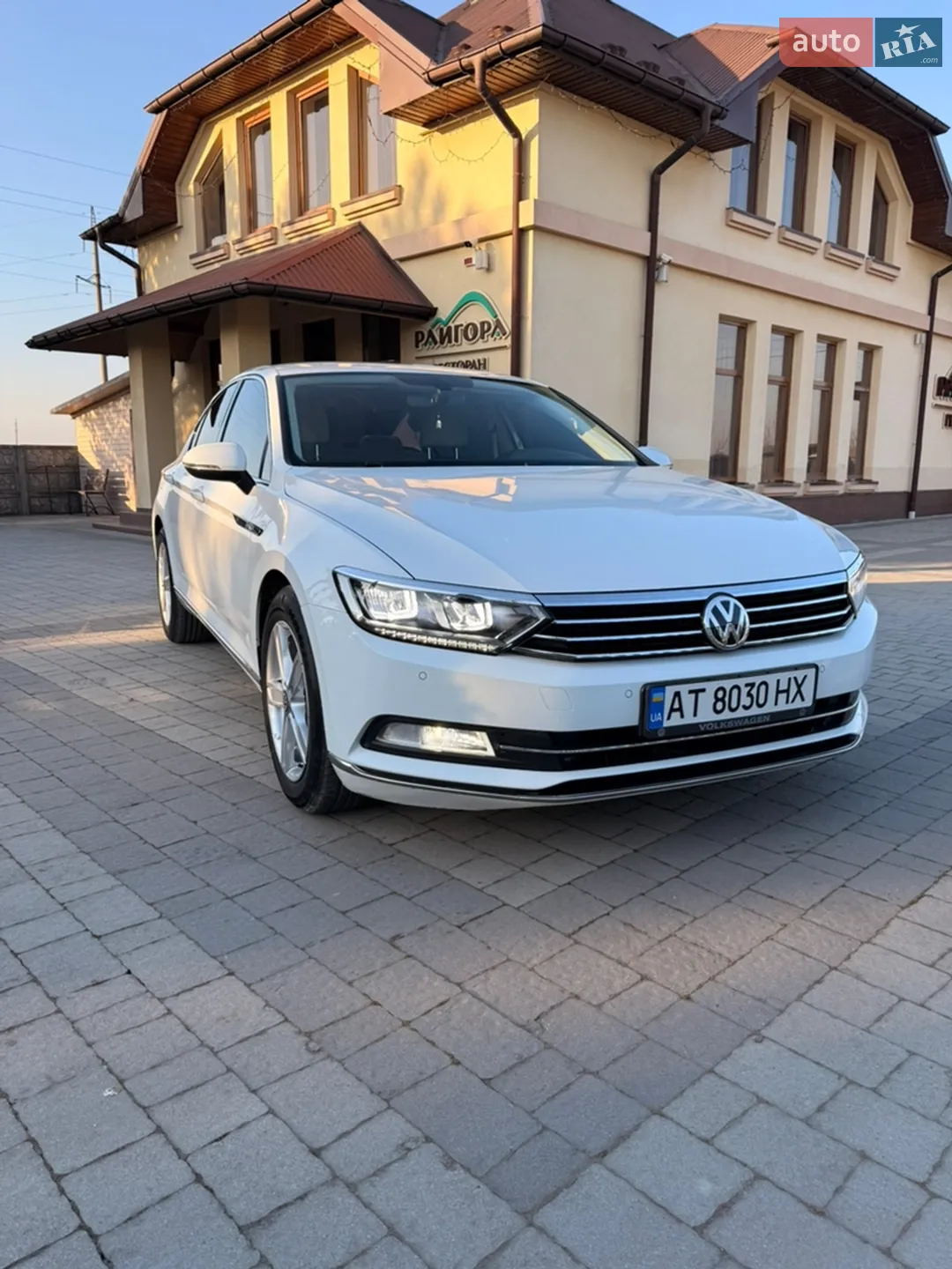 2016 Volkswagen Passat - мініатюра 5