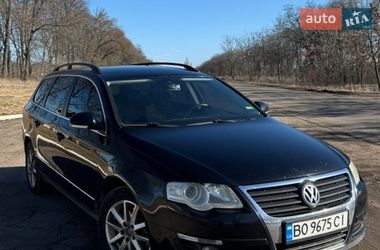 Универсал Volkswagen Passat 2009 в Киеве