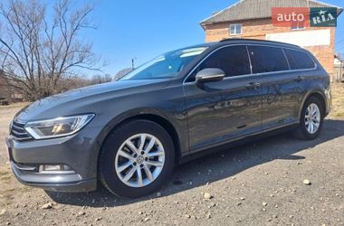 Універсал Volkswagen Passat 2016 в Долині