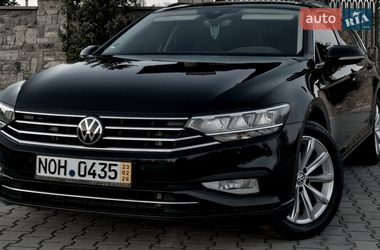 Універсал Volkswagen Passat 2021 в Чернівцях