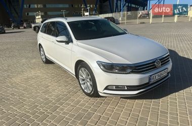 Універсал Volkswagen Passat 2018 в Харкові