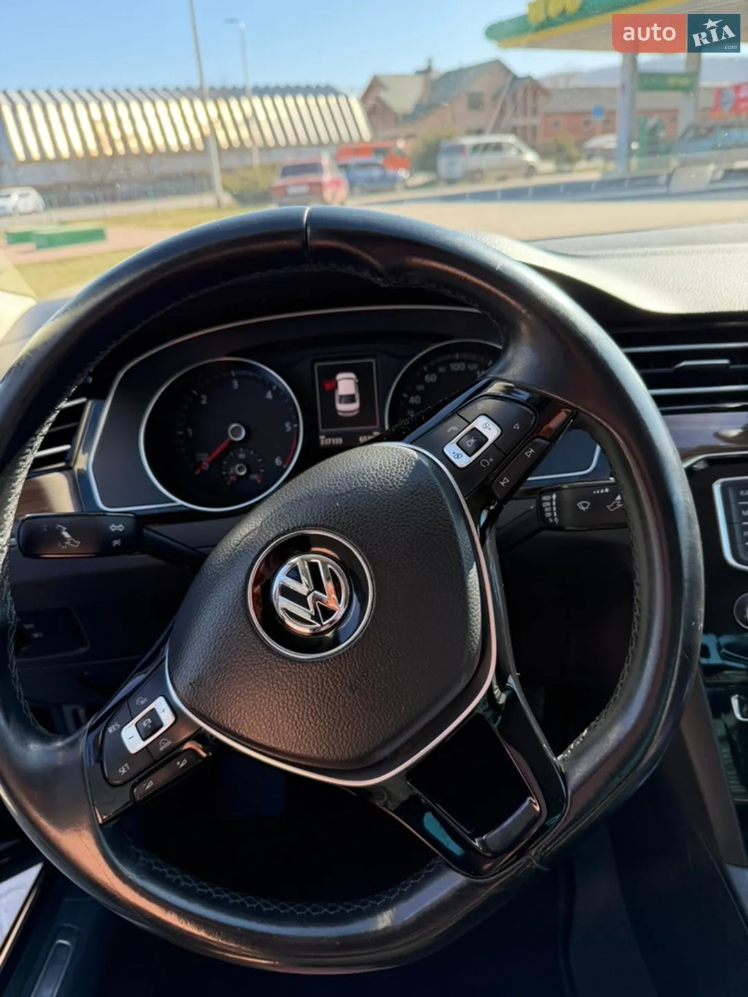 2016 Volkswagen Passat - мініатюра 15
