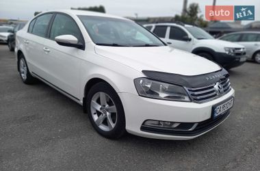 Седан Volkswagen Passat 2012 в Черкассах