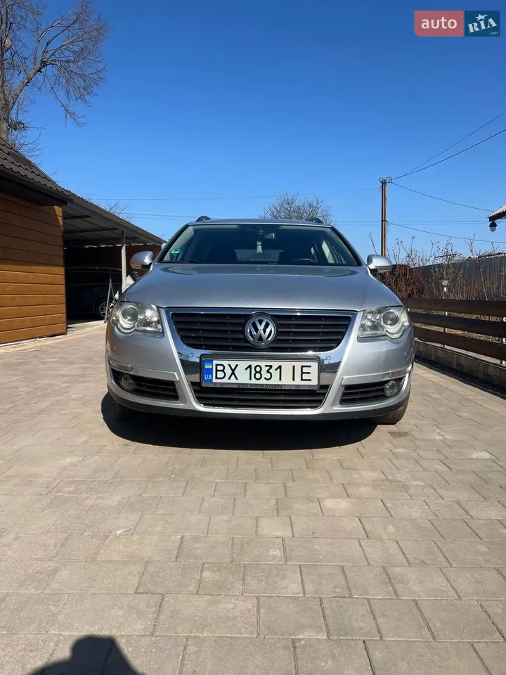 2010 Volkswagen Passat - мініатюра 20