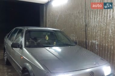 Седан Volkswagen Passat 1992 в Івано-Франківську