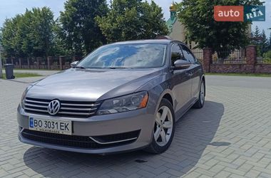 Седан Volkswagen Passat 2012 в Тернополе