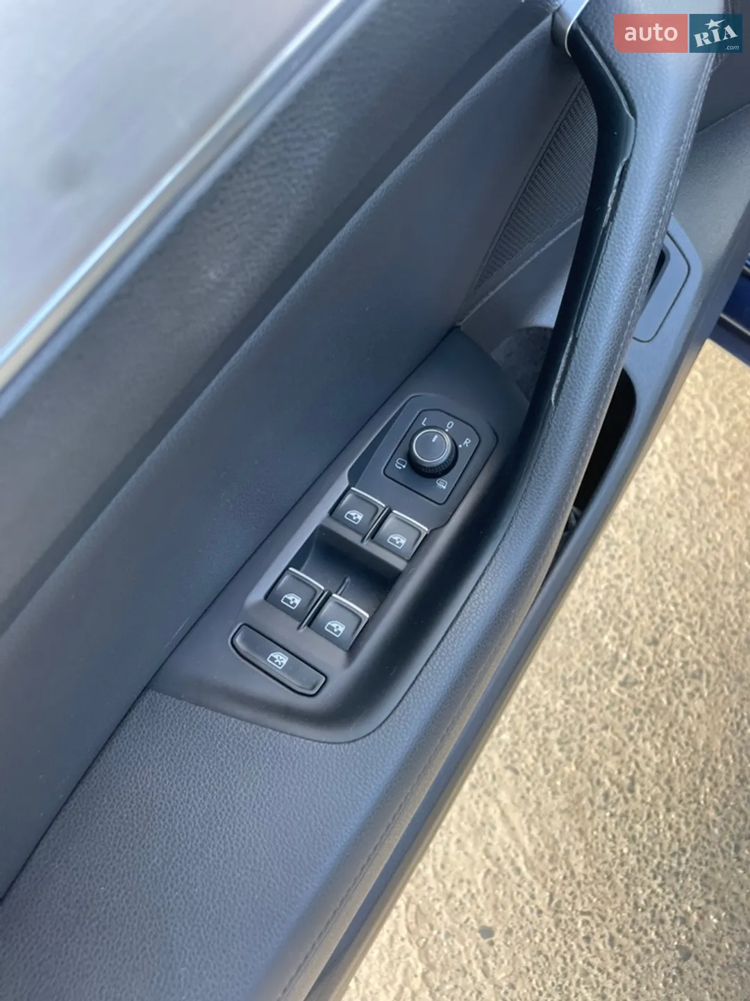 2016 Volkswagen Passat - мініатюра 22