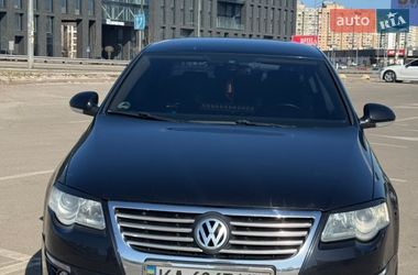 Седан Volkswagen Passat 2006 в Киеве