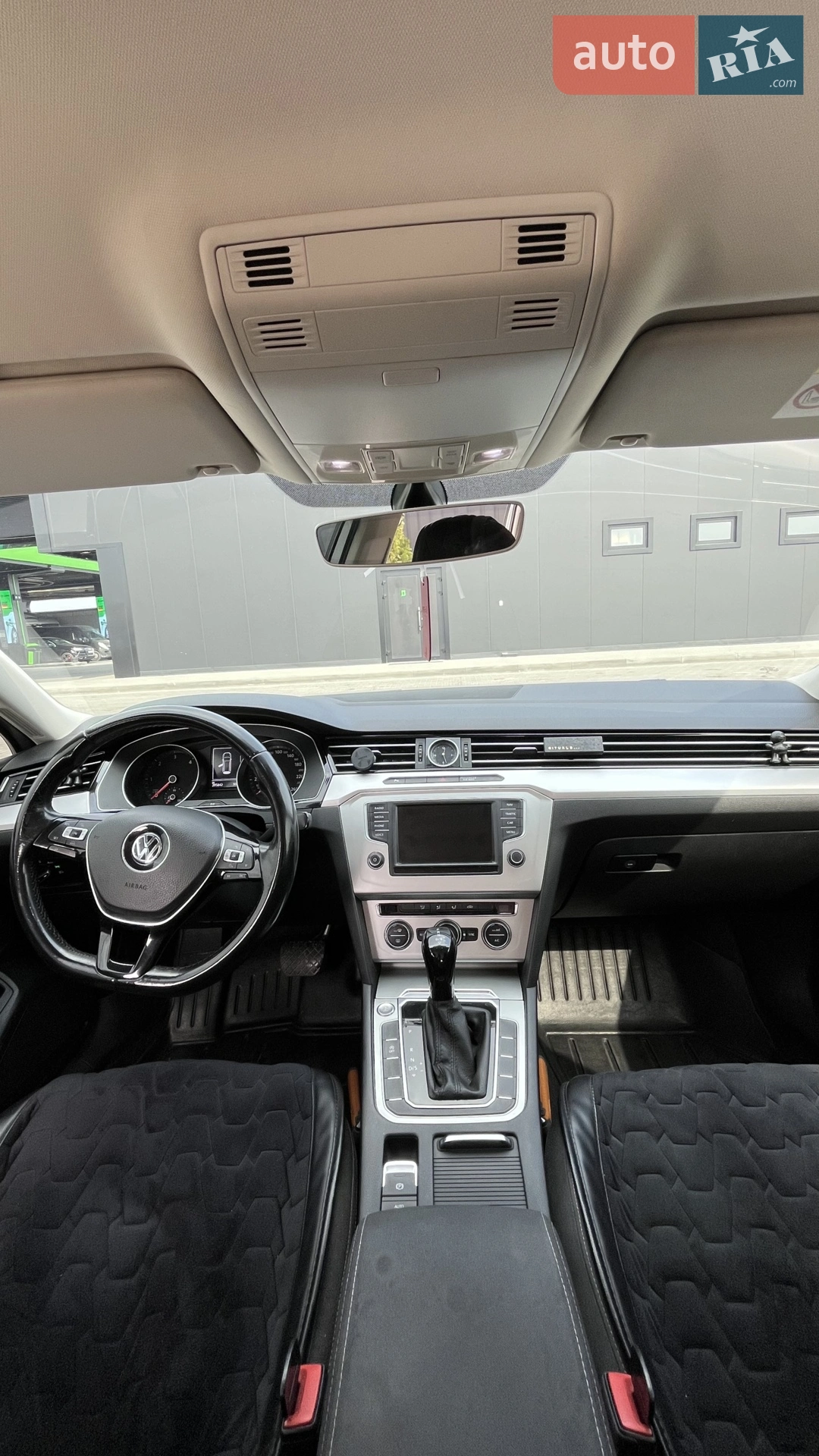 2015 Volkswagen Passat - мініатюра 16