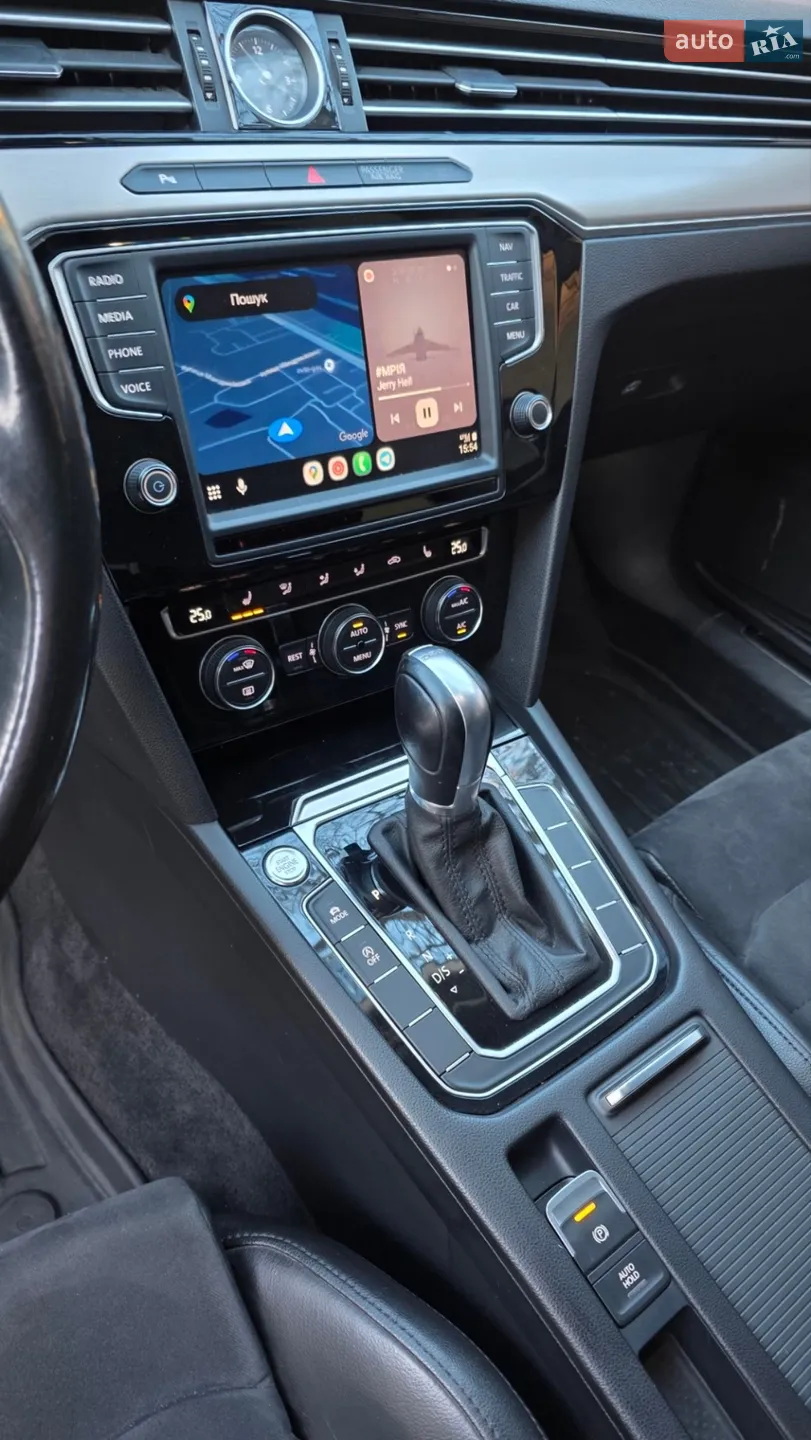 2017 Volkswagen Passat - мініатюра 8